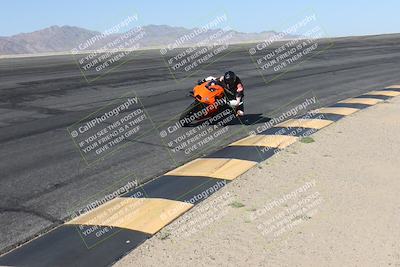 media/May-25-2025-TrackXperience (Sun) [[393a69de75]]/Level 2/Session 2 (Bowl)/